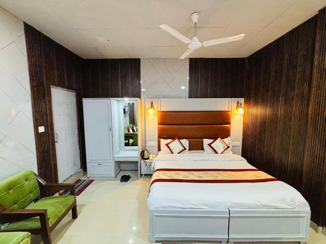 Hotel Amar 穆索里 外观 照片