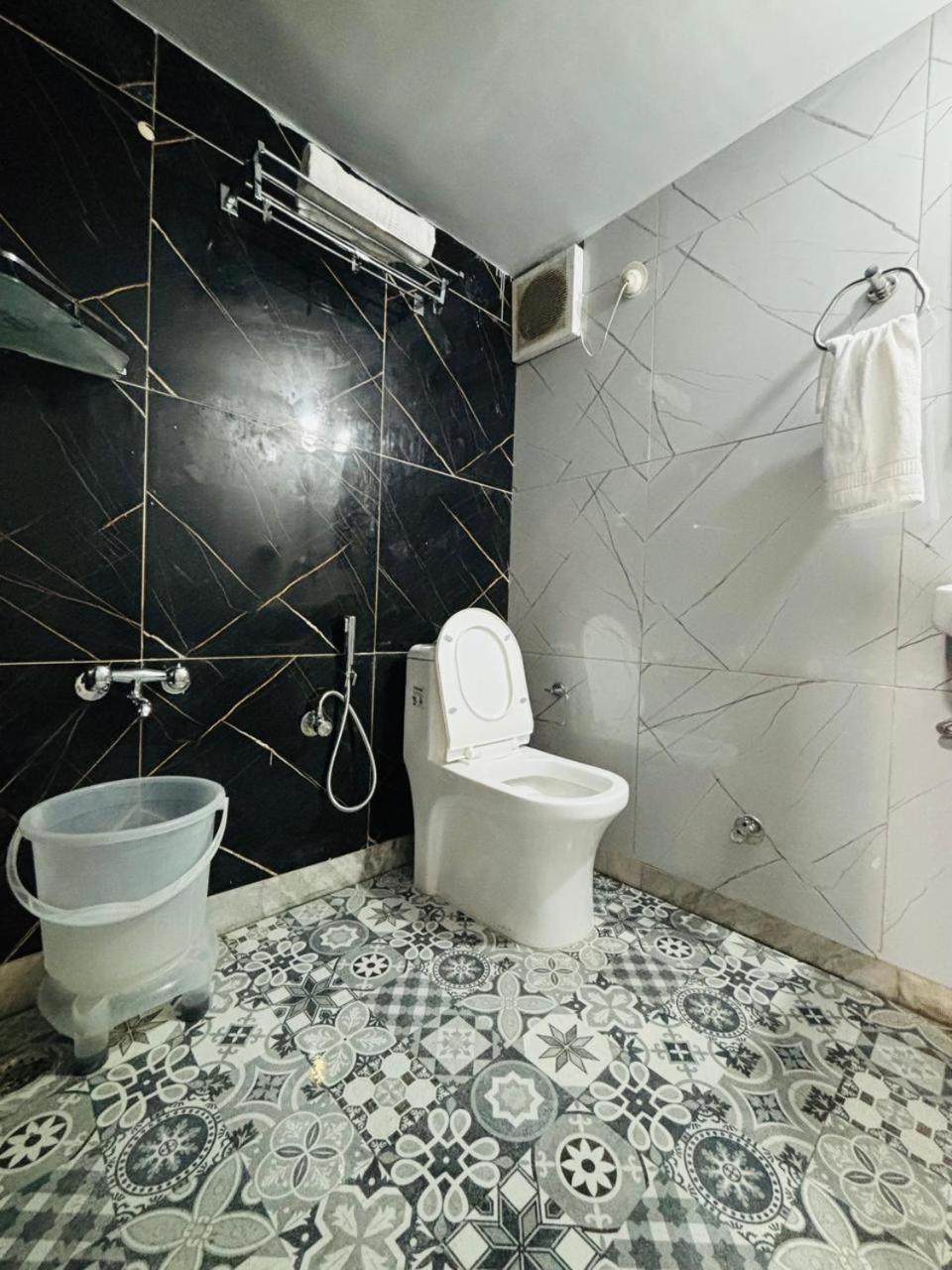 Hotel Amar 穆索里 外观 照片