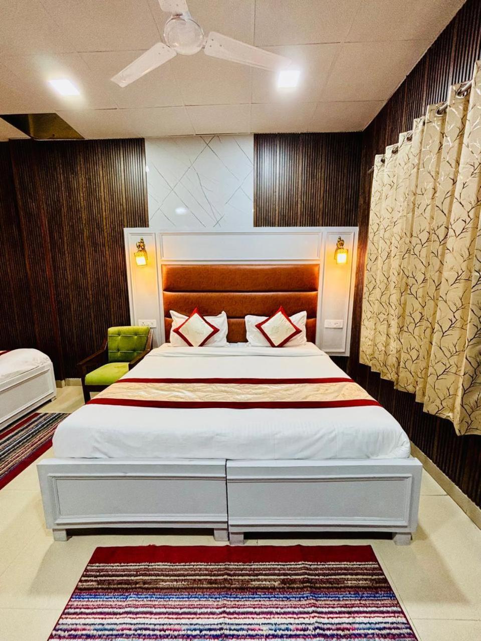 Hotel Amar 穆索里 外观 照片