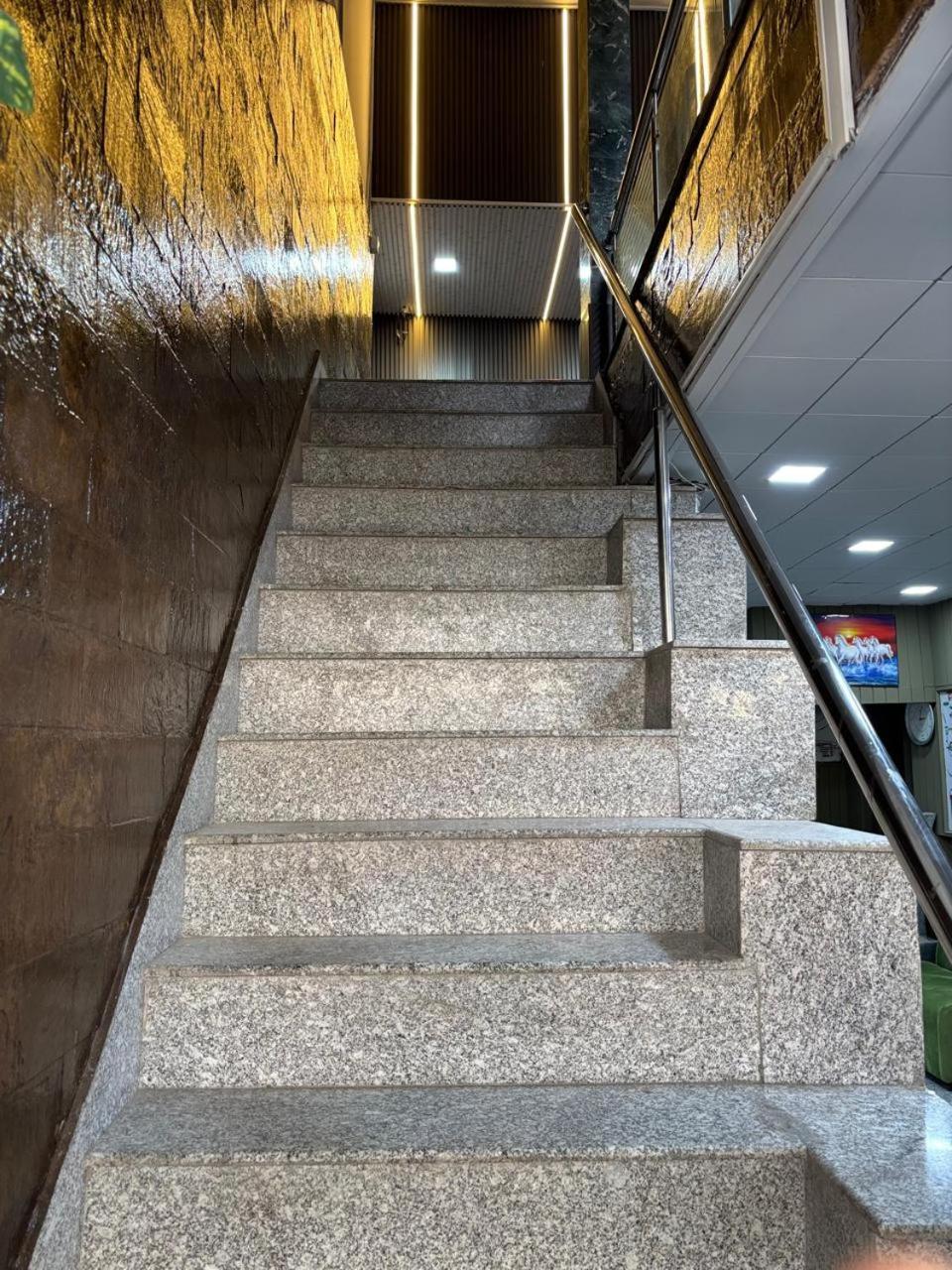 Hotel Amar 穆索里 外观 照片